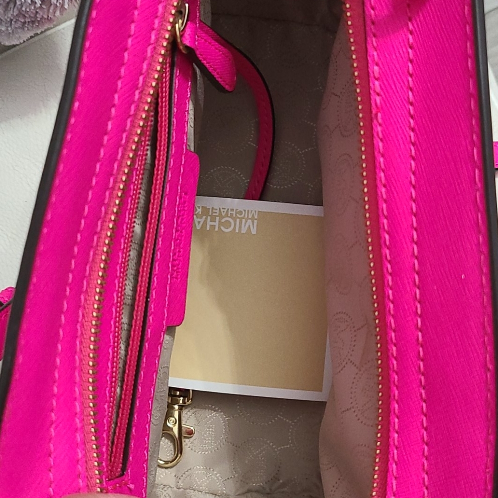 Crossbody - Picture 3 of 3